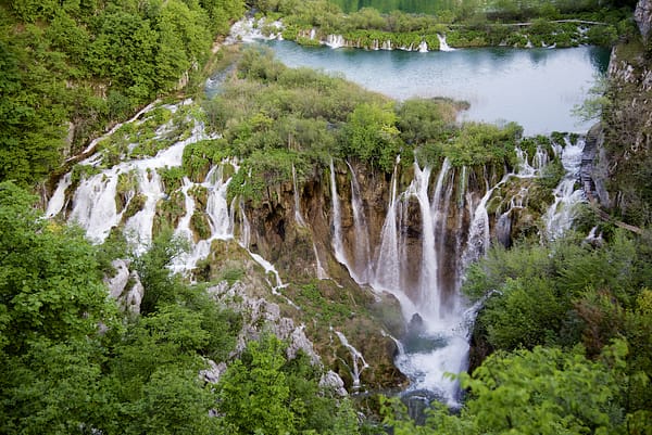 Plitvice-Lakes-Medium-Plitvice-Croatia-Copyright-2014-Ralph-Velasco